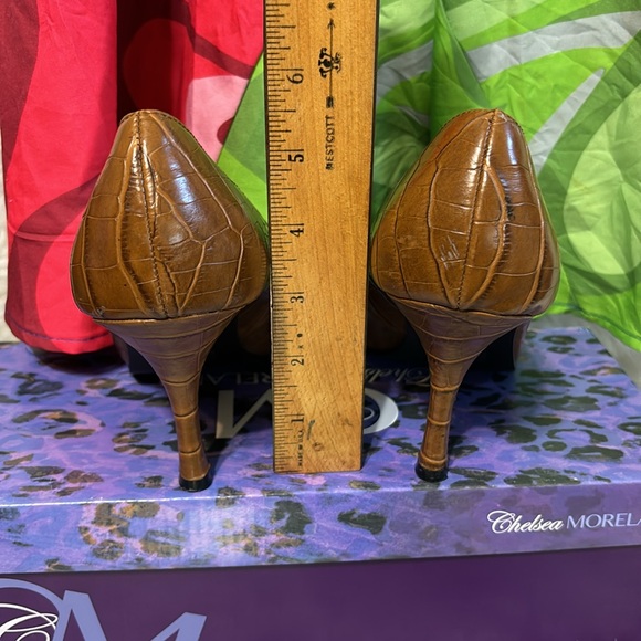 Expressions Size 8 pointy shoes - Picture 7 of 7